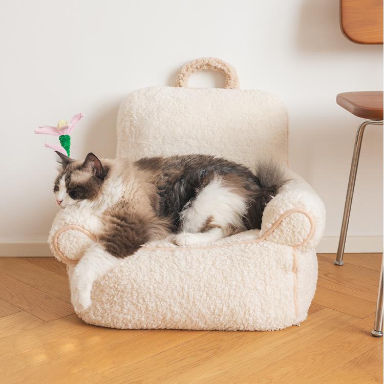Plush Cloud Cat Sofa Bed – Cozy & Removable